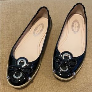 Elie Tahari black patent flats size 8